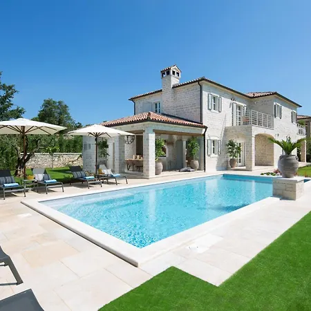 Elena U Ladicima For 8 People With Private Pool & Sports Complex In Istria Villa