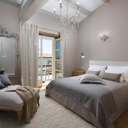 Villa Elena U Ladicima For 8 People With Private Pool & Sports Complex In Istria *